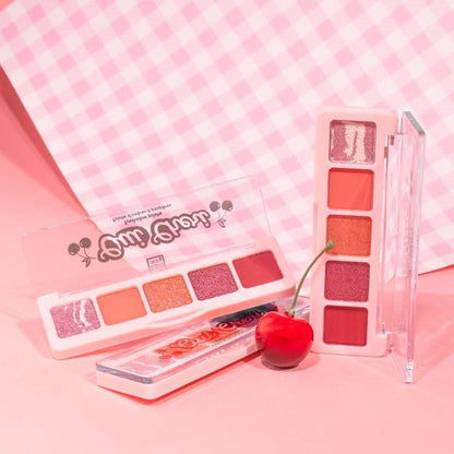 Oui Cherie Mini Treat Eyeshadow Palette